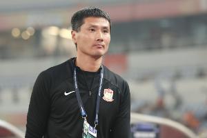 邵佳一：赛季过半距保级目标还有距离，作为教练自己也在反思总结