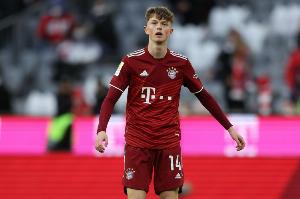 跟队：万纳尔赛季末与拜仁谈未来，若无机会他愿意离队